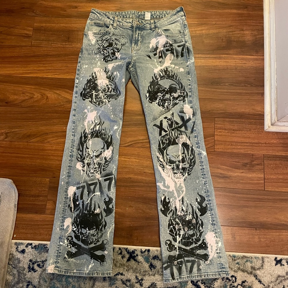 Upcycled h&m lowrise customs handmade spray jeans